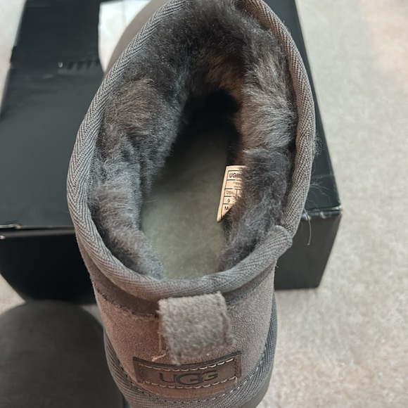Ugg ultra mini grey - Picture 8 of 8